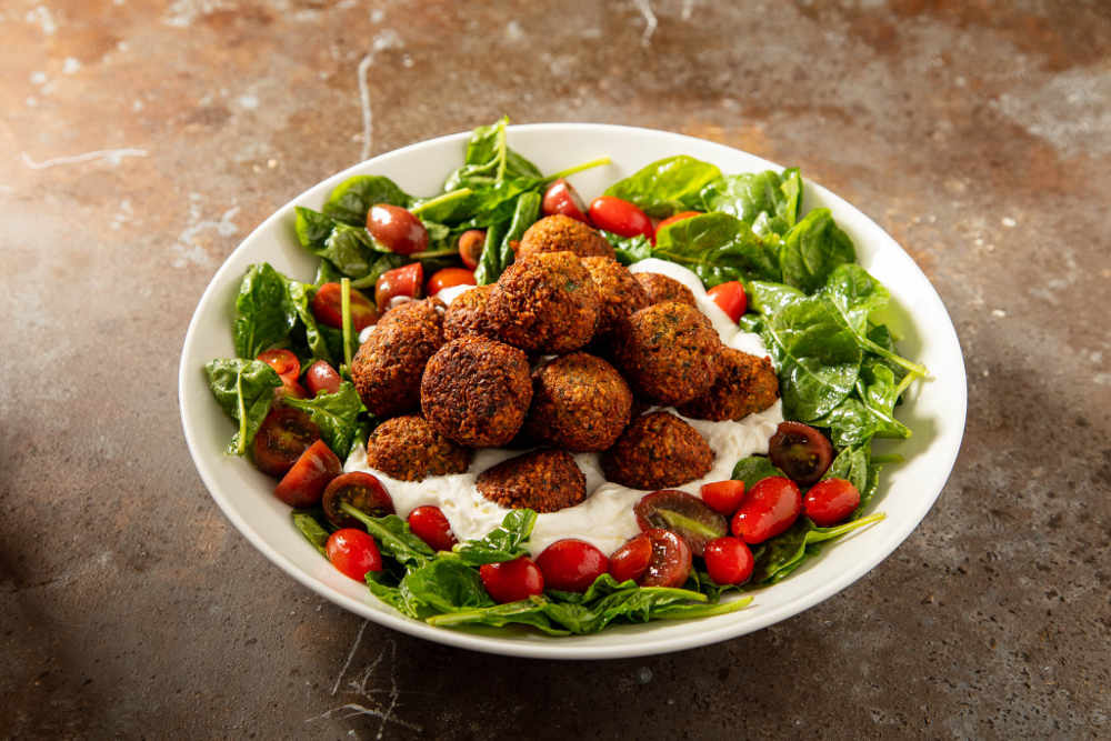Falafel Salatası